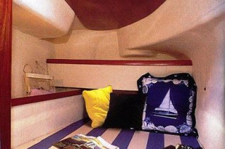 Athena 38 Cabin
